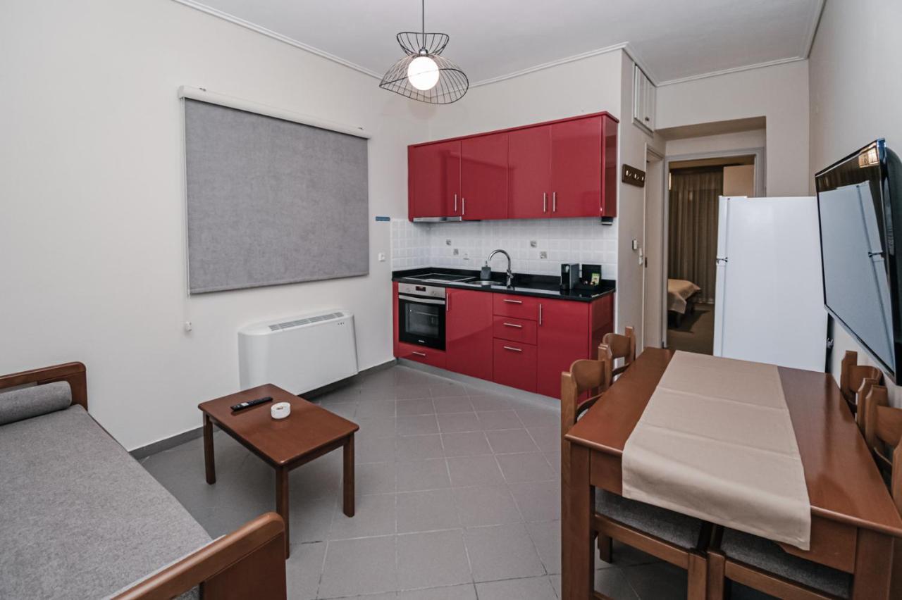 Terra Helios Suites & Studios Kyparissia Room photo