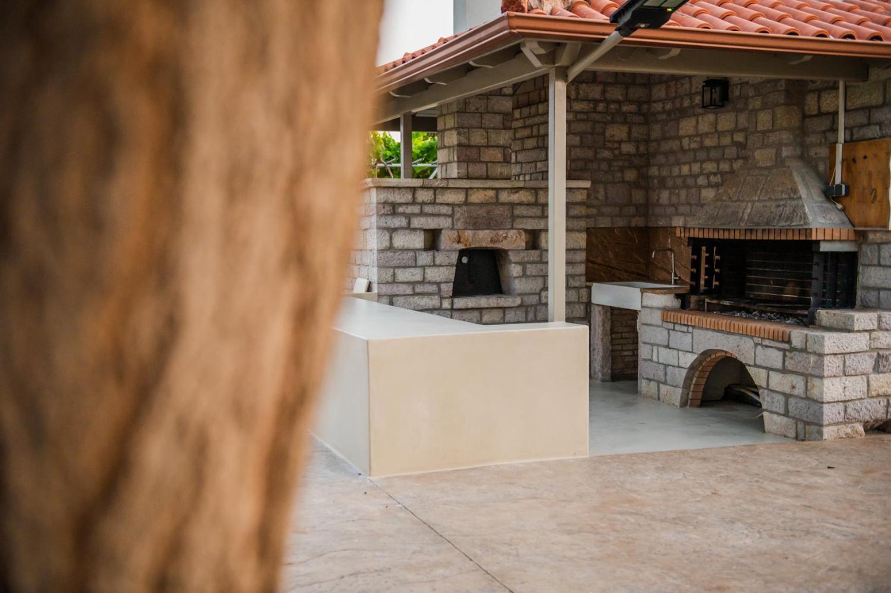 Terra Helios Suites & Studios Kyparissia Exterior photo
