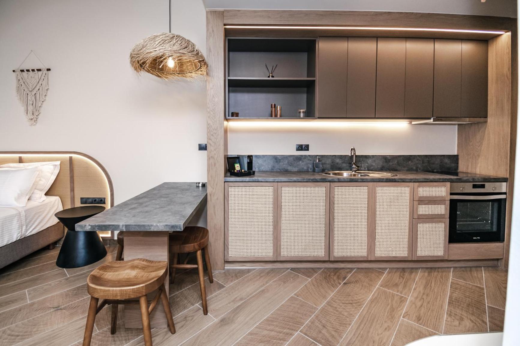 Terra Helios Suites & Studios Kyparissia Room photo